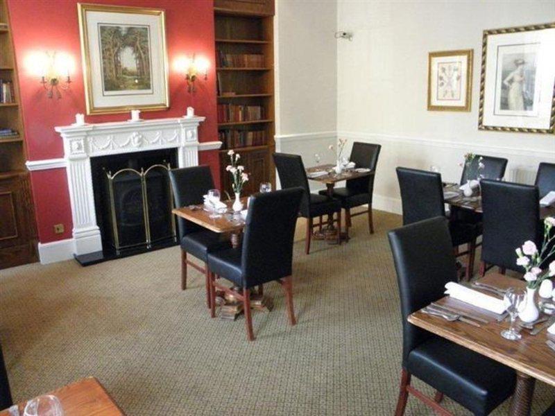 The Beverley Arms Hotel Exterior photo The dining room at the hotel